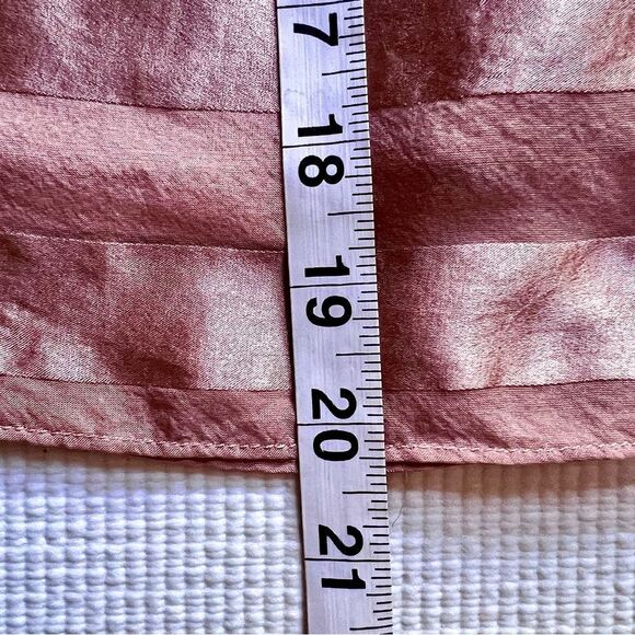 Vintage Diane Von Furstenberg 100% silk pink mini skirt size XS - Picture 7 of 11